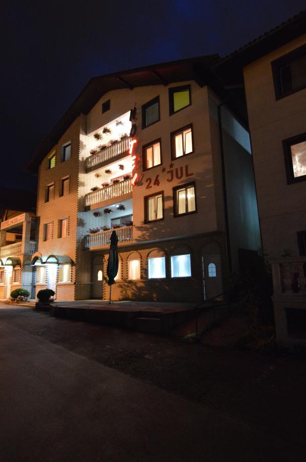 Hotel 24 Jul Pljevlja Luaran gambar